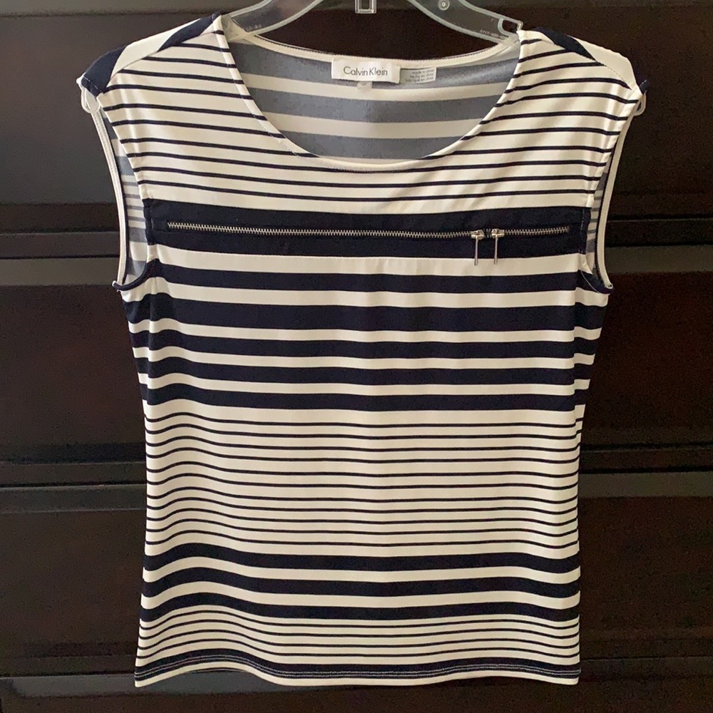 Calvin Klein Women’s Sleeveless Top
